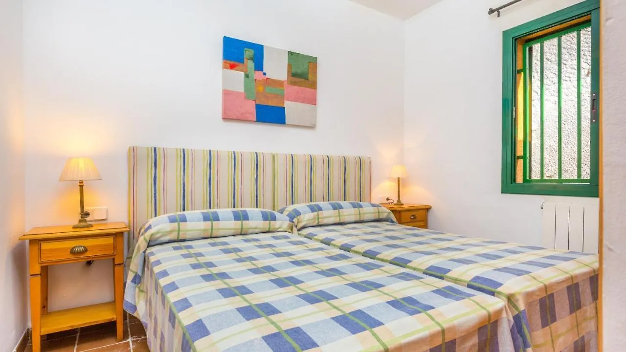2Glor - Lloret De Mar 0*,