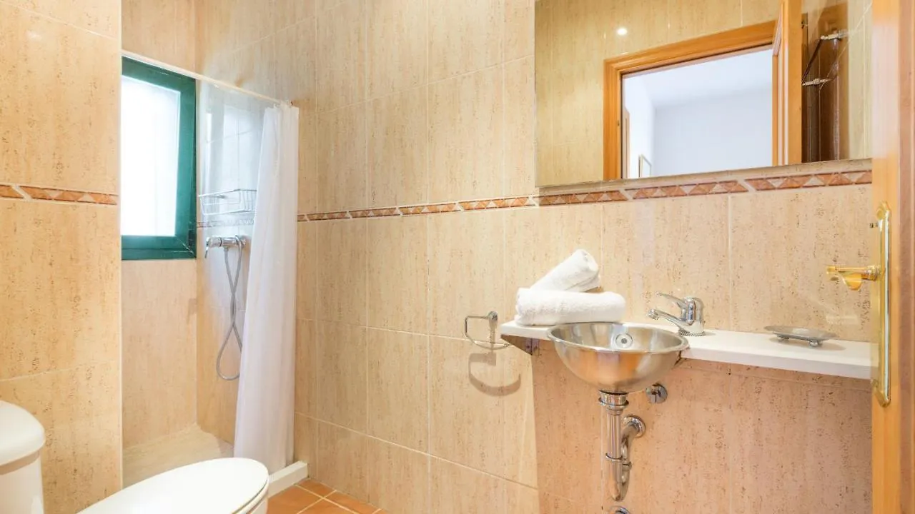 2Glor - Lloret De Mar 0*,